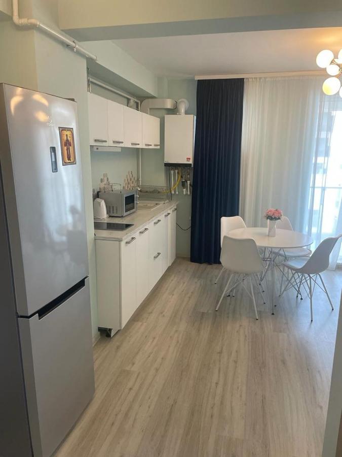 Ini Apartment Alezzi Navodari Bagian luar foto