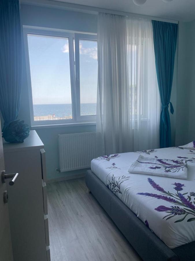 Ini Apartment Alezzi Navodari Bagian luar foto