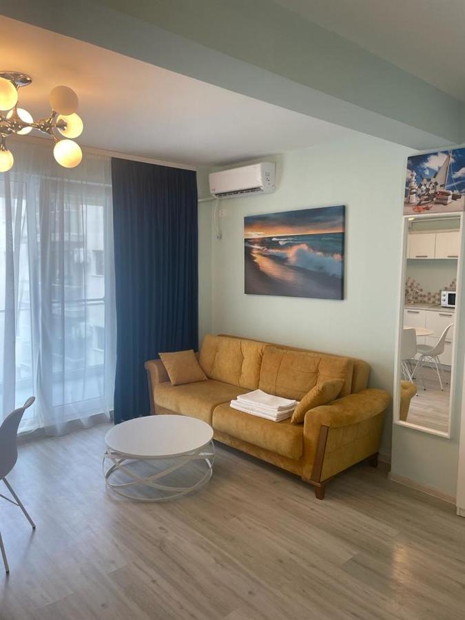 Ini Apartment Alezzi Navodari Bagian luar foto