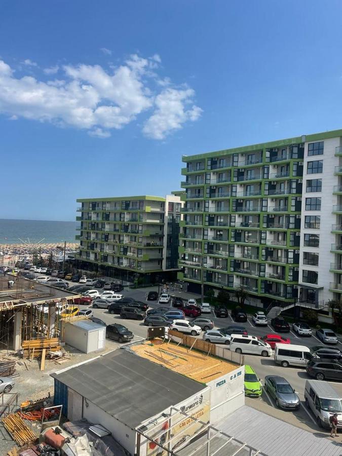 Ini Apartment Alezzi Navodari Bagian luar foto