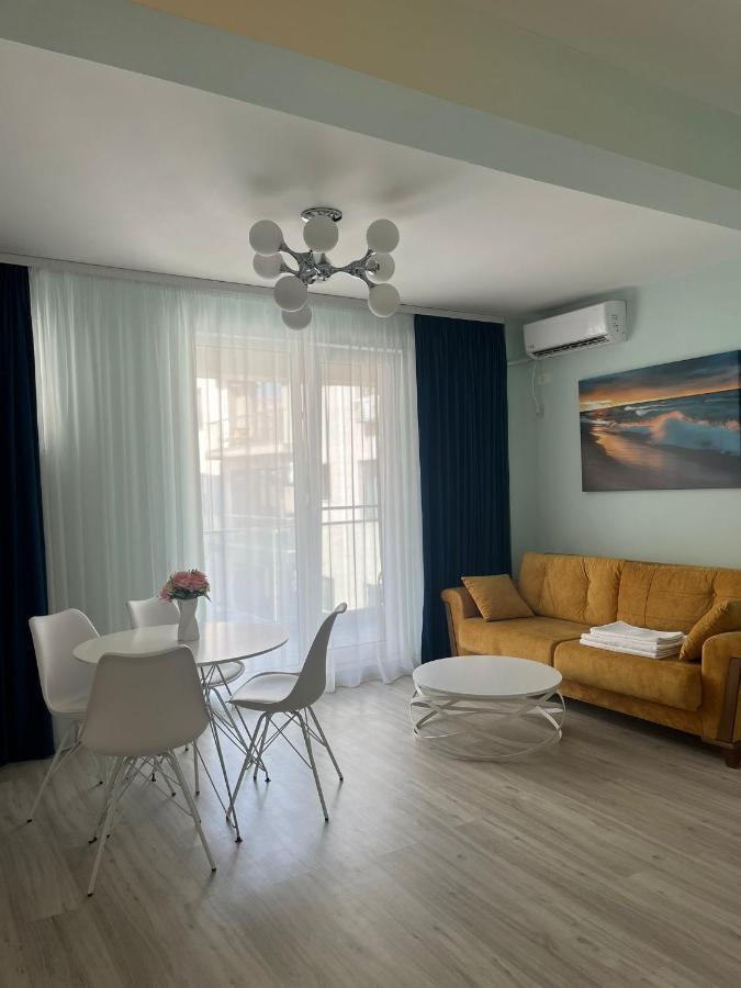 Ini Apartment Alezzi Navodari Bagian luar foto